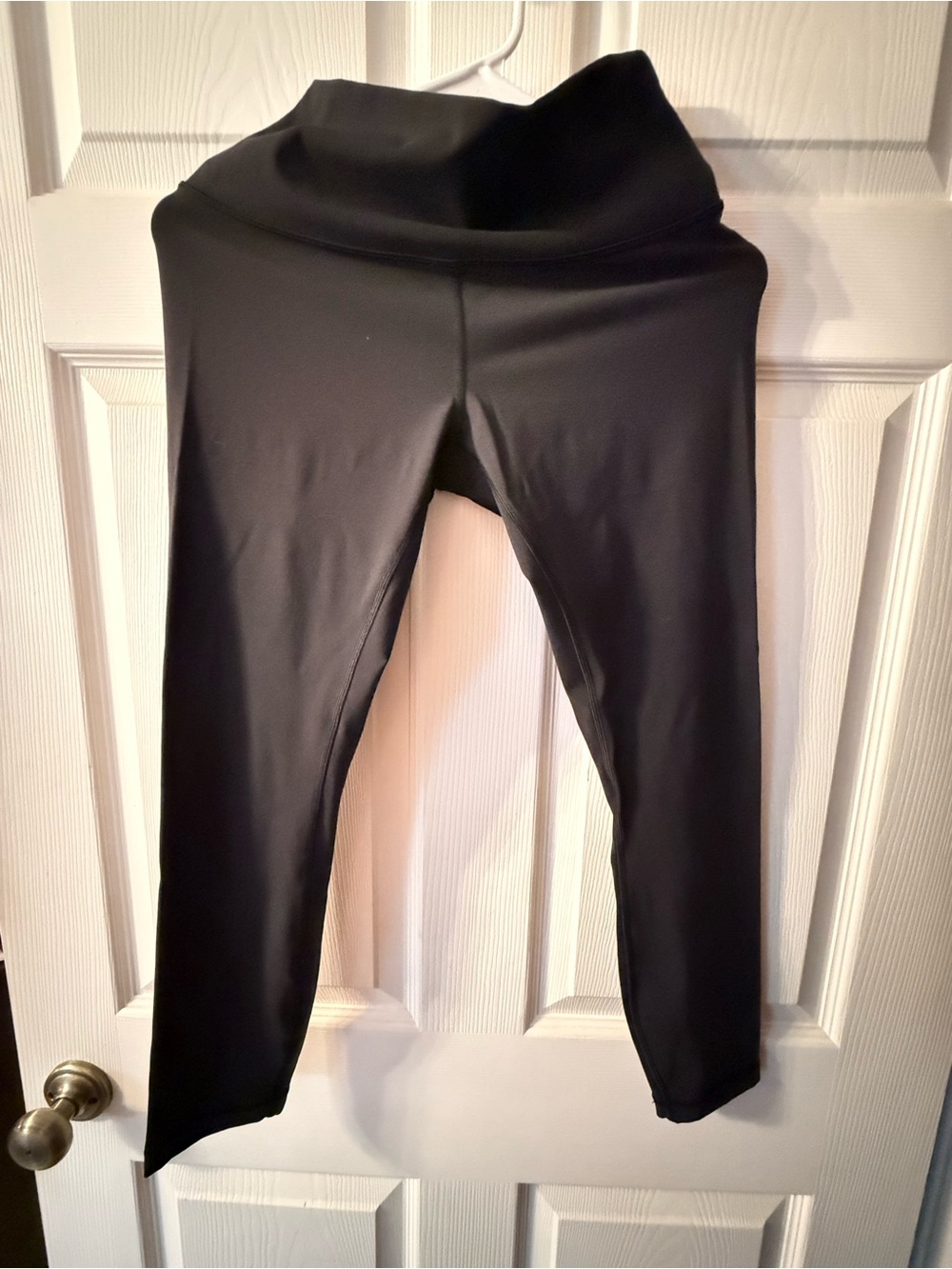 lululemon black women's leggings - Picture 2 of 4
